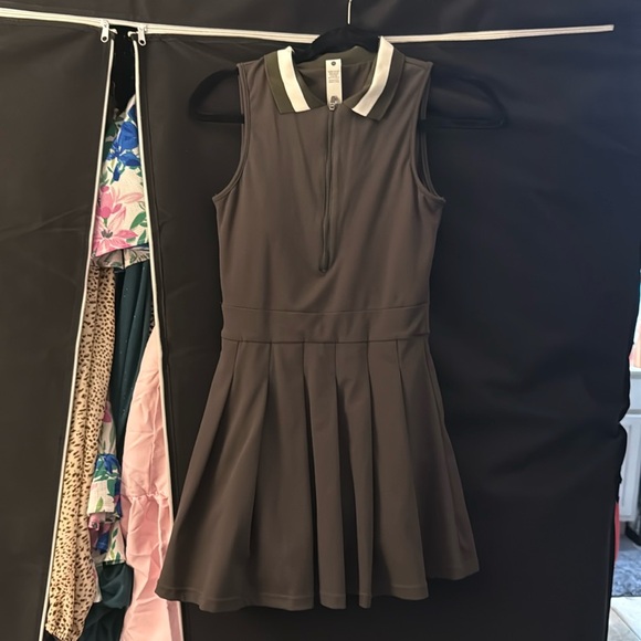 Elegant Gray Sleeveless Mini Dress - Picture 1 of 3